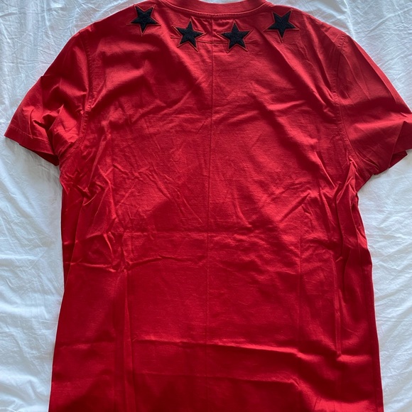 GIVENCHY T SHIRT - Picture 3 of 4